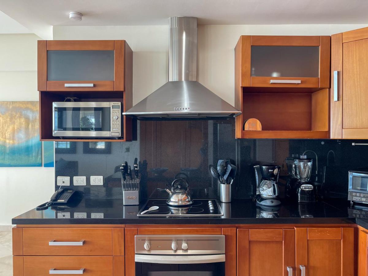 Quiet Beachfront Condo With Pools & Private Beach Puerto Peñasco Exterior foto